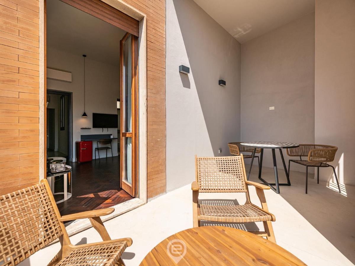 Verso Suites Cagliari Luaran gambar